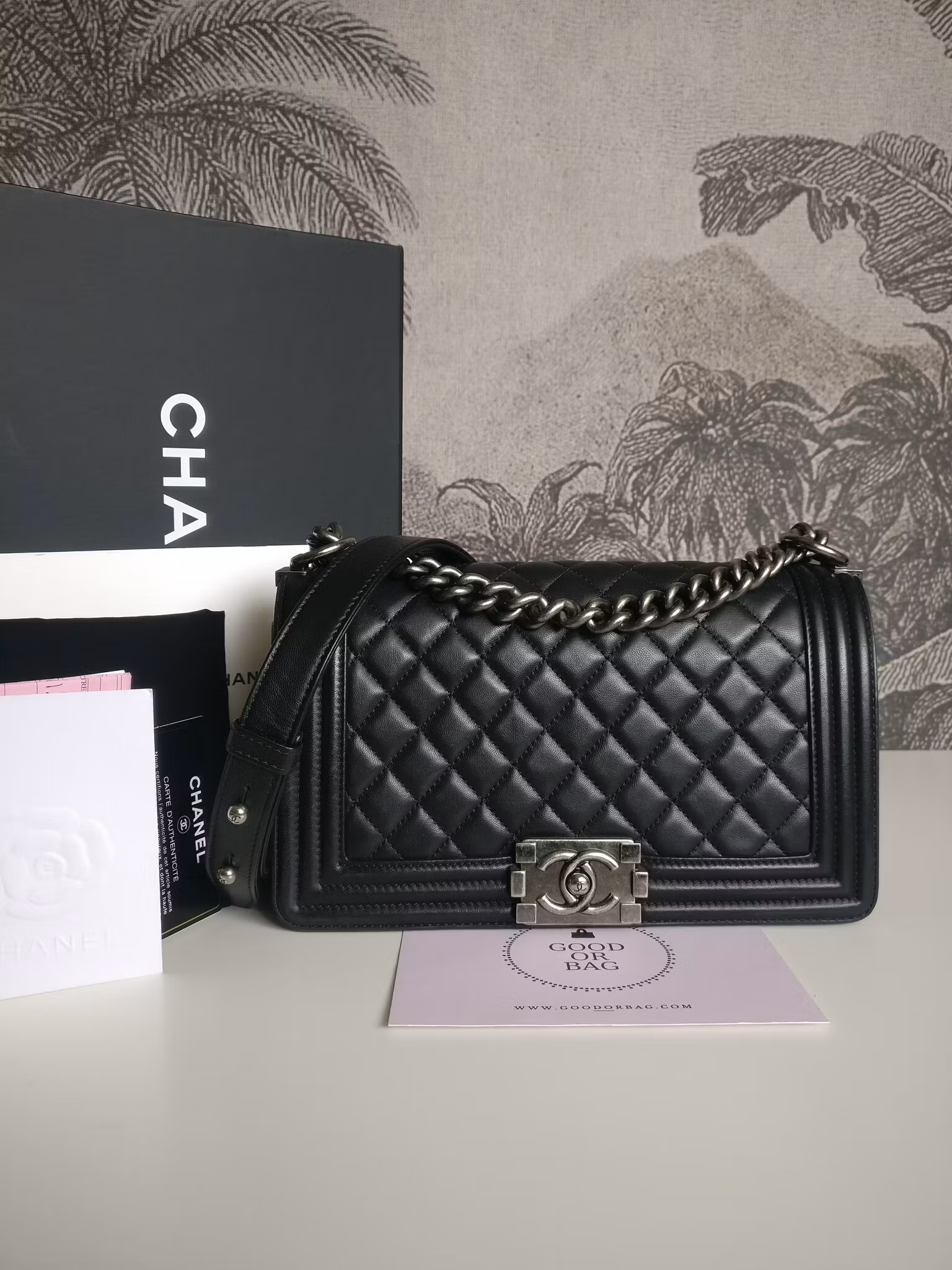 Chanel Boy bag Medium lambskin