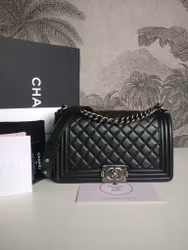 Chanel Boy bag Medium lambskin