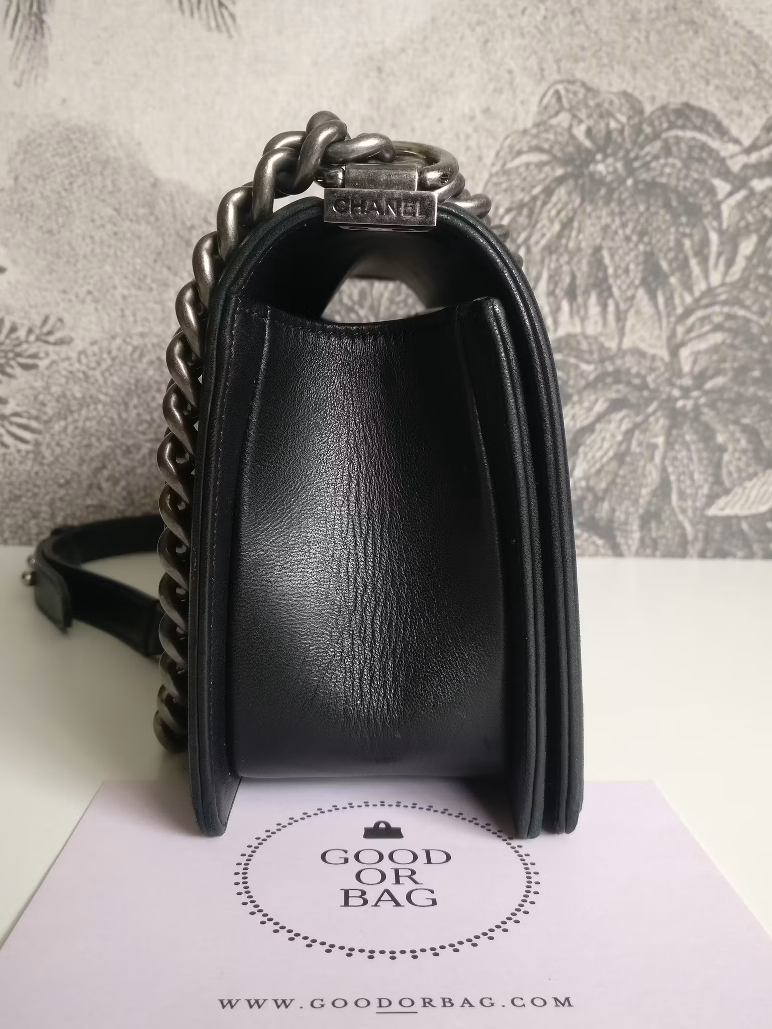 Chanel Boy bag Medium lambskin