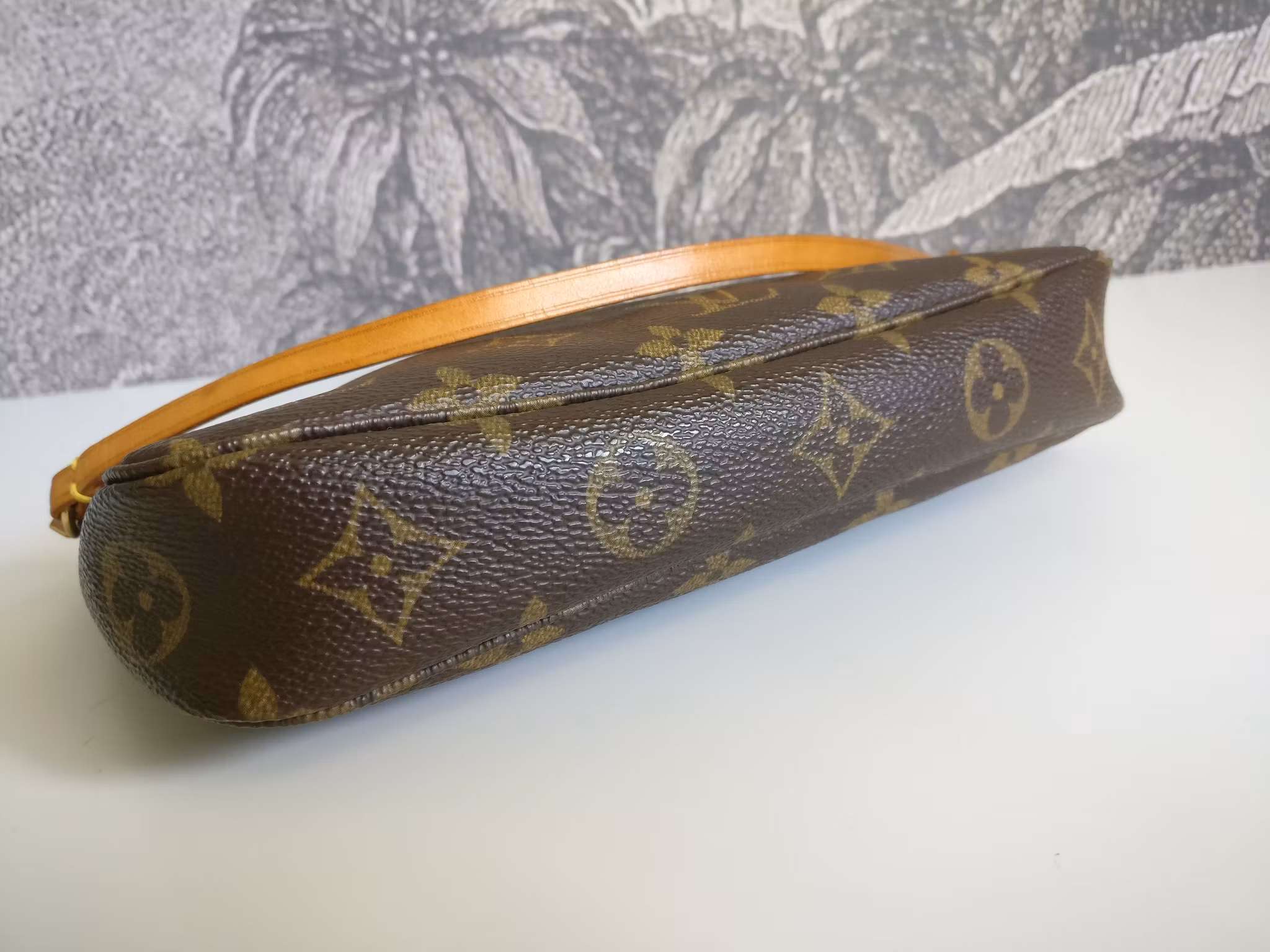 Louis Vuitton Pochette Accessoires