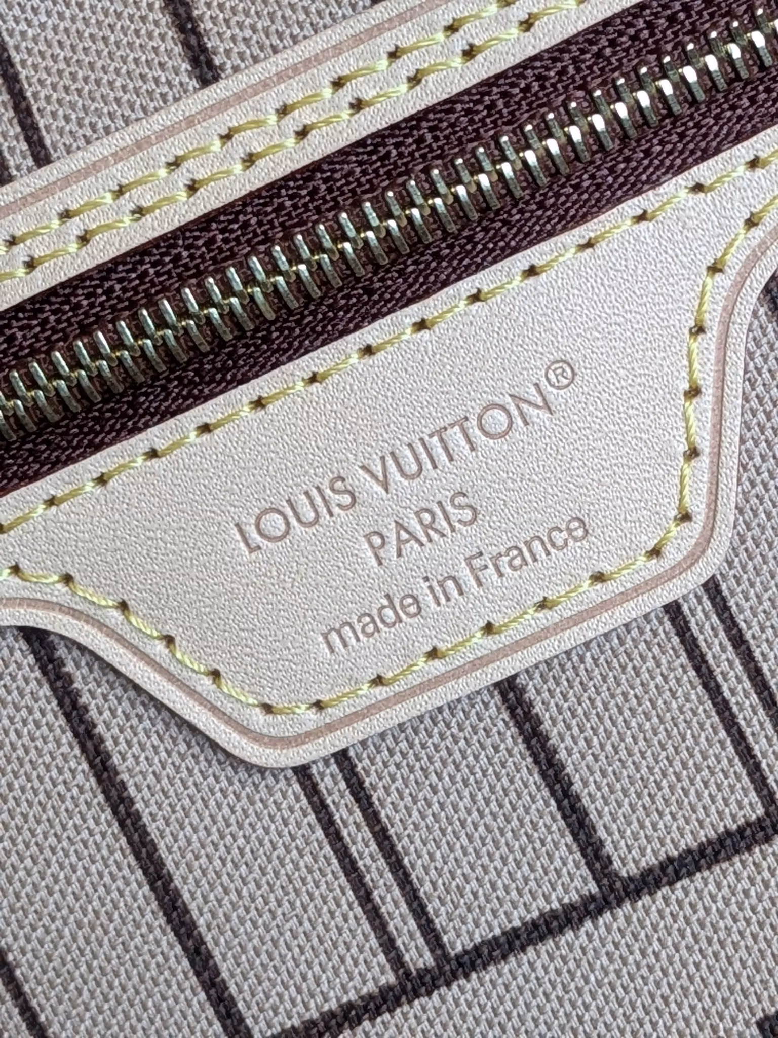 Louis Vuitton Neverfull MM