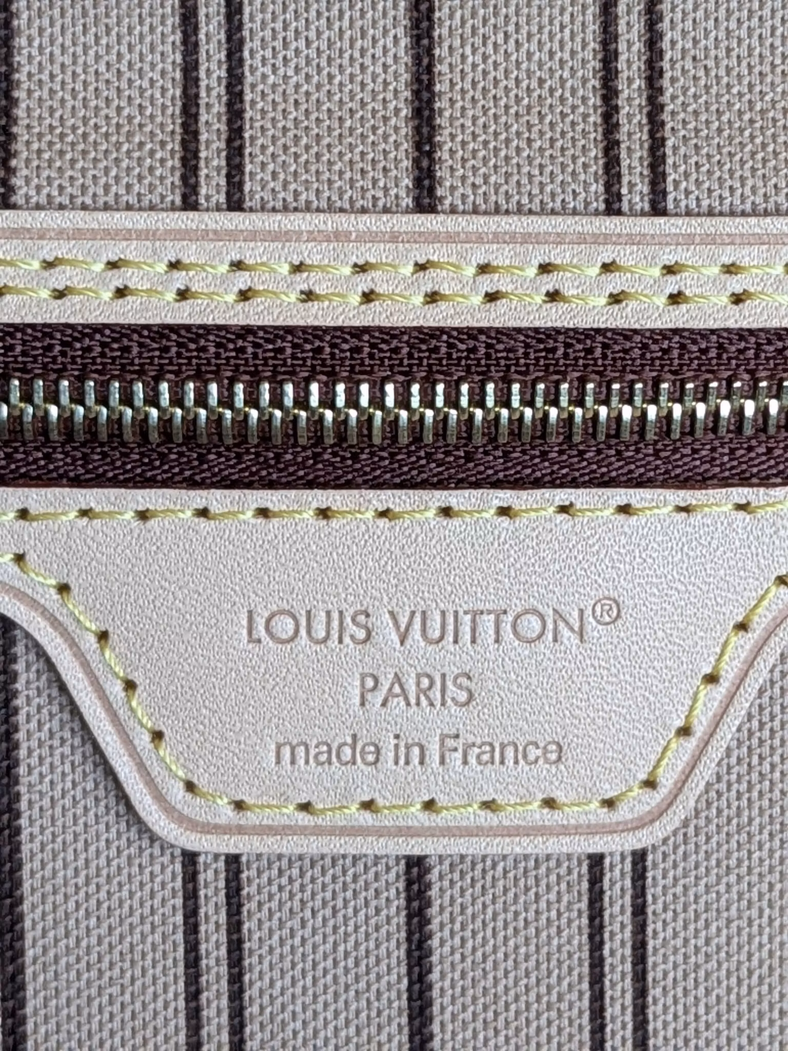 Louis Vuitton Neverfull MM