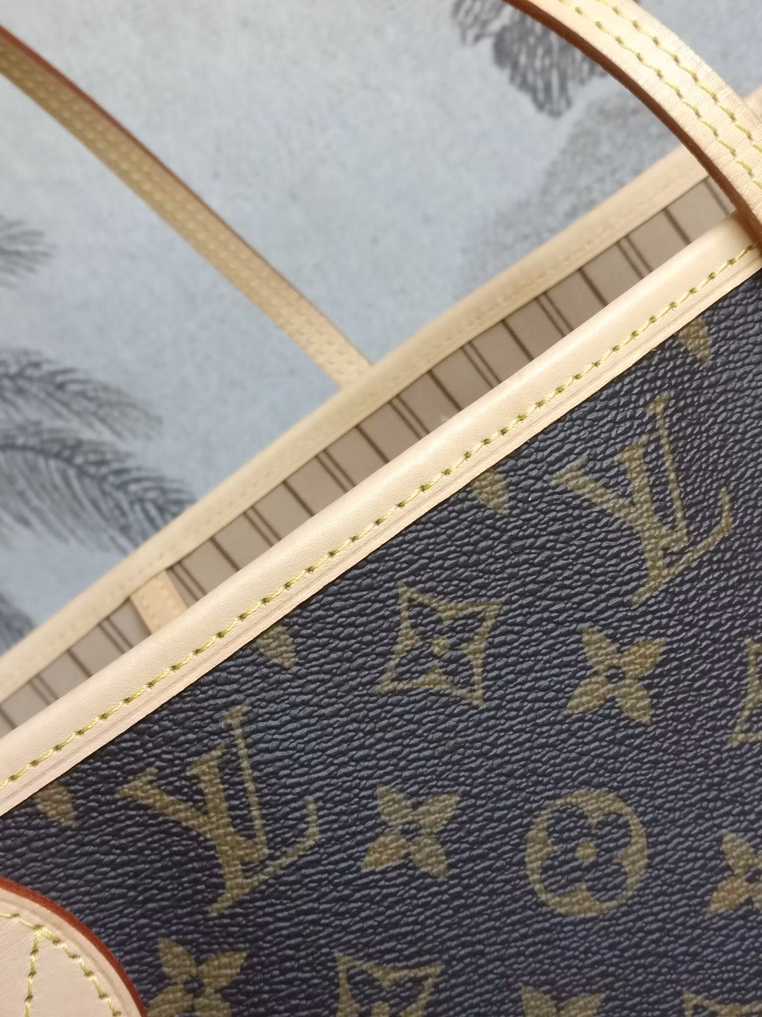 Louis Vuitton Neverfull MM