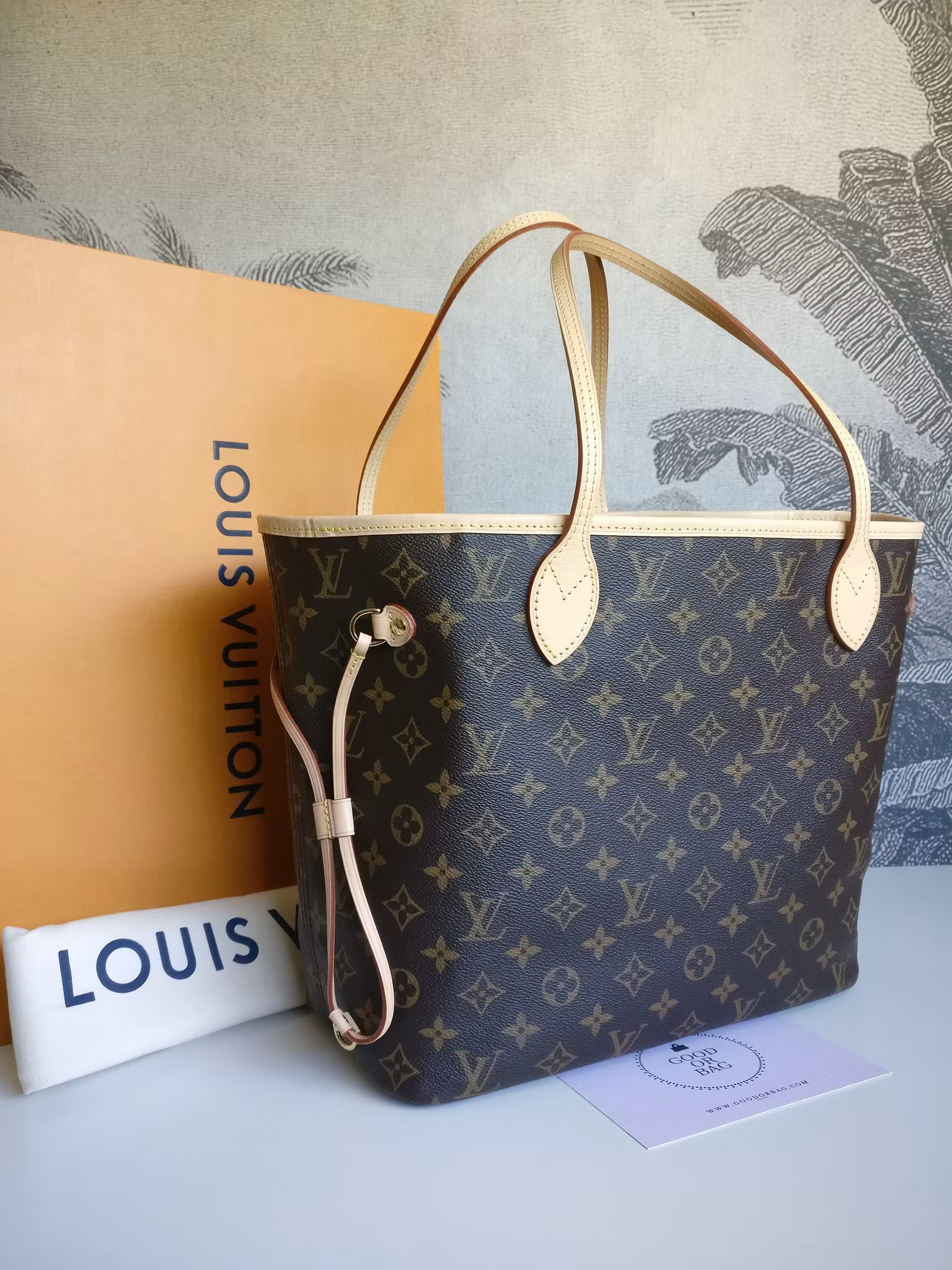 Louis Vuitton Neverfull MM
