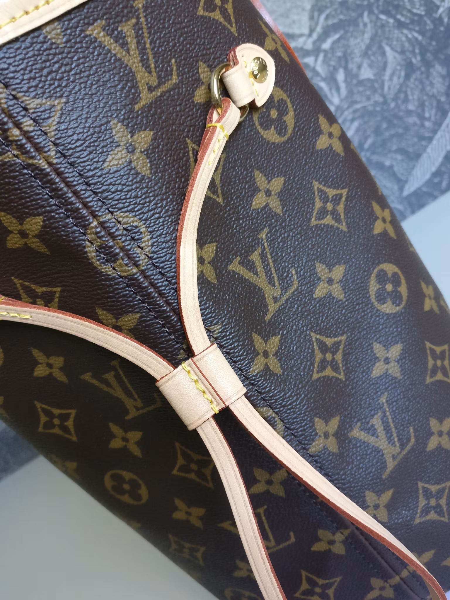 Louis Vuitton Neverfull MM