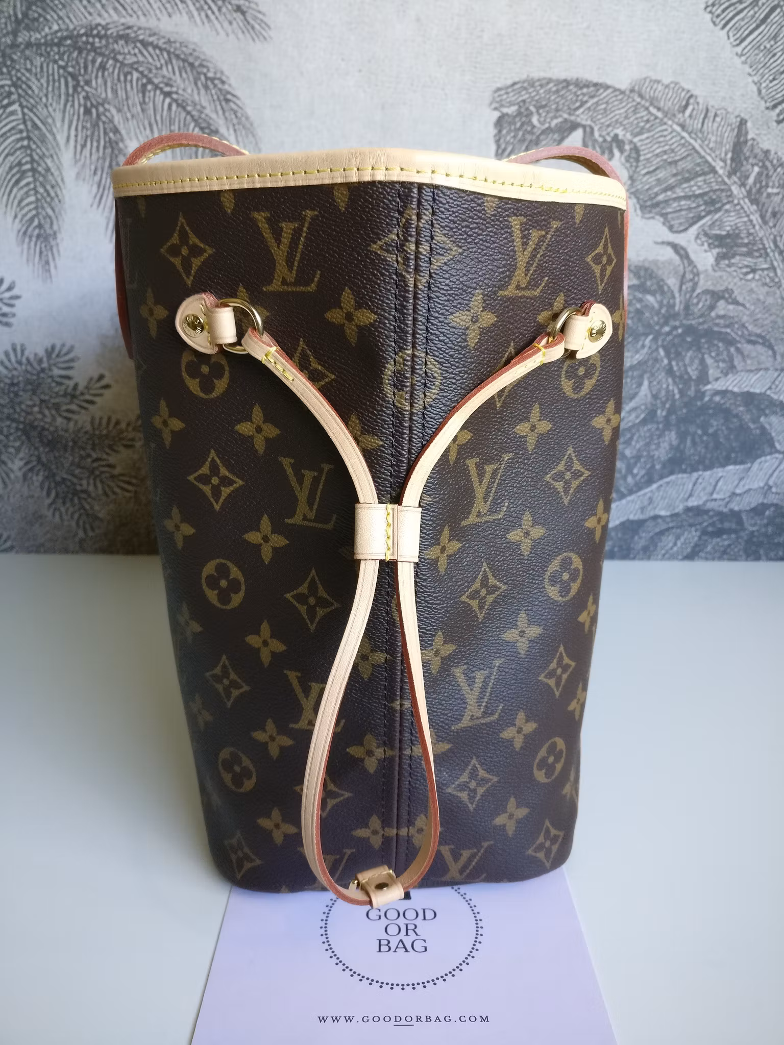 Louis Vuitton Neverfull MM