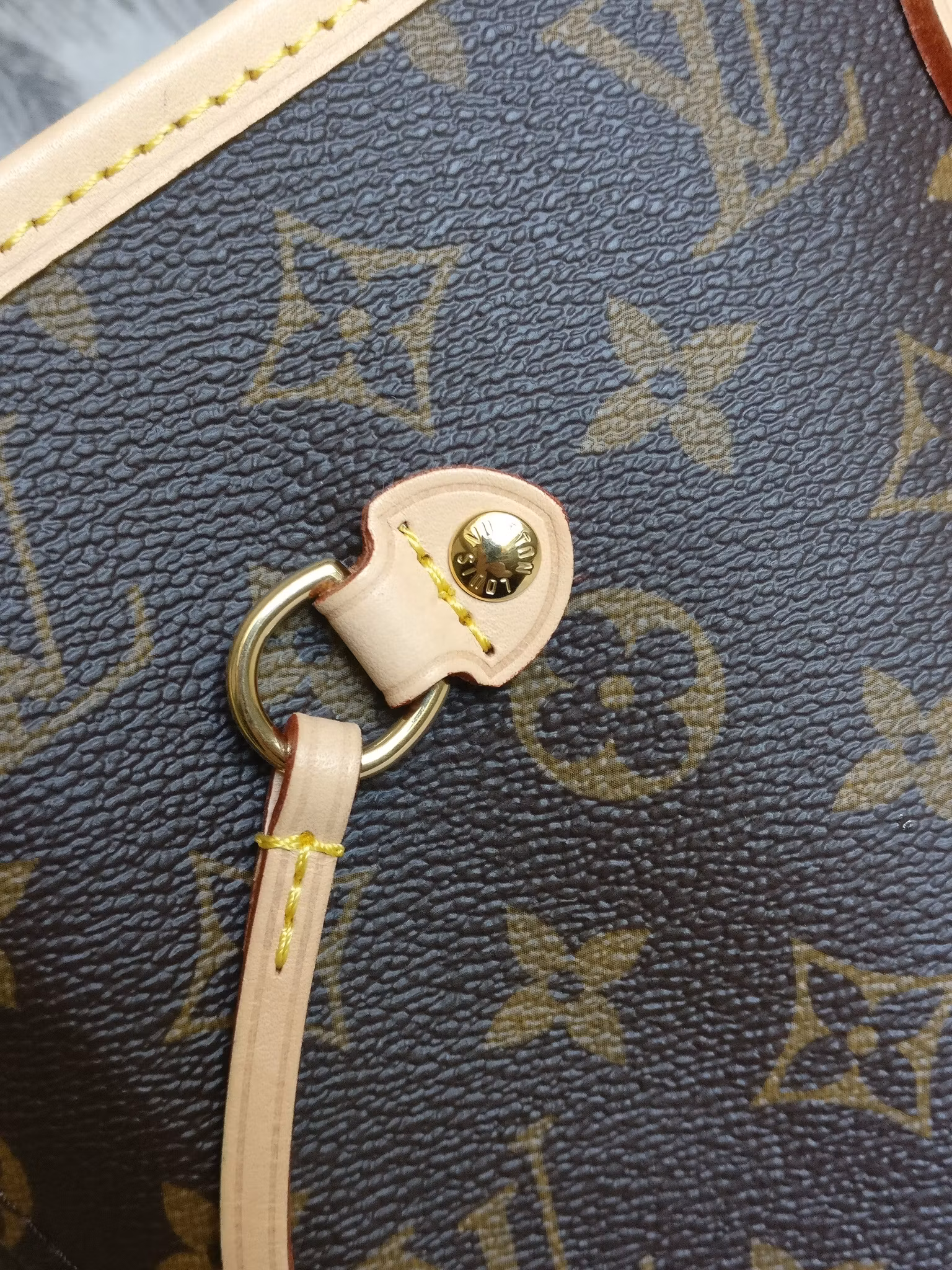 Louis Vuitton Neverfull MM