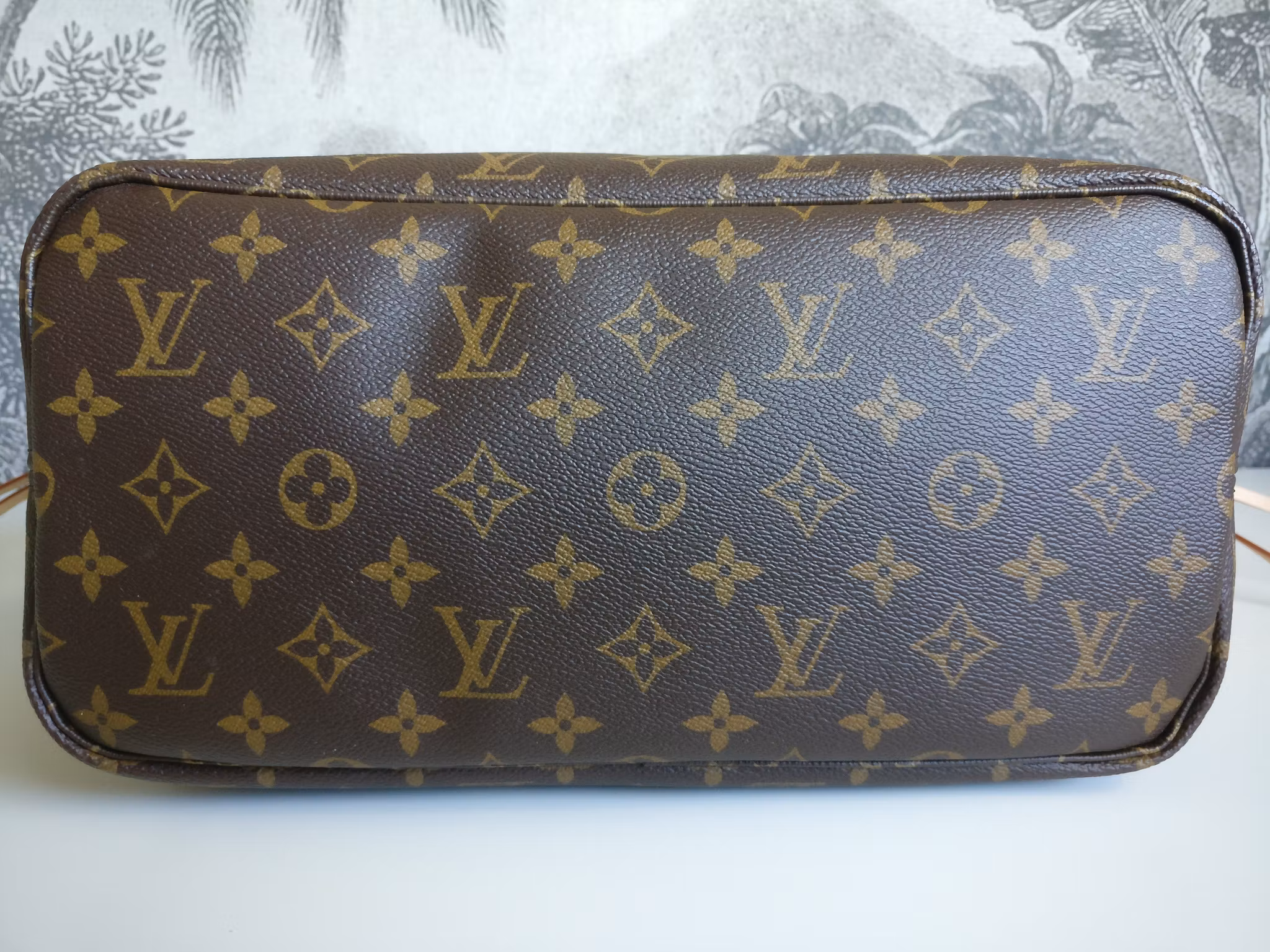 Louis Vuitton Neverfull MM