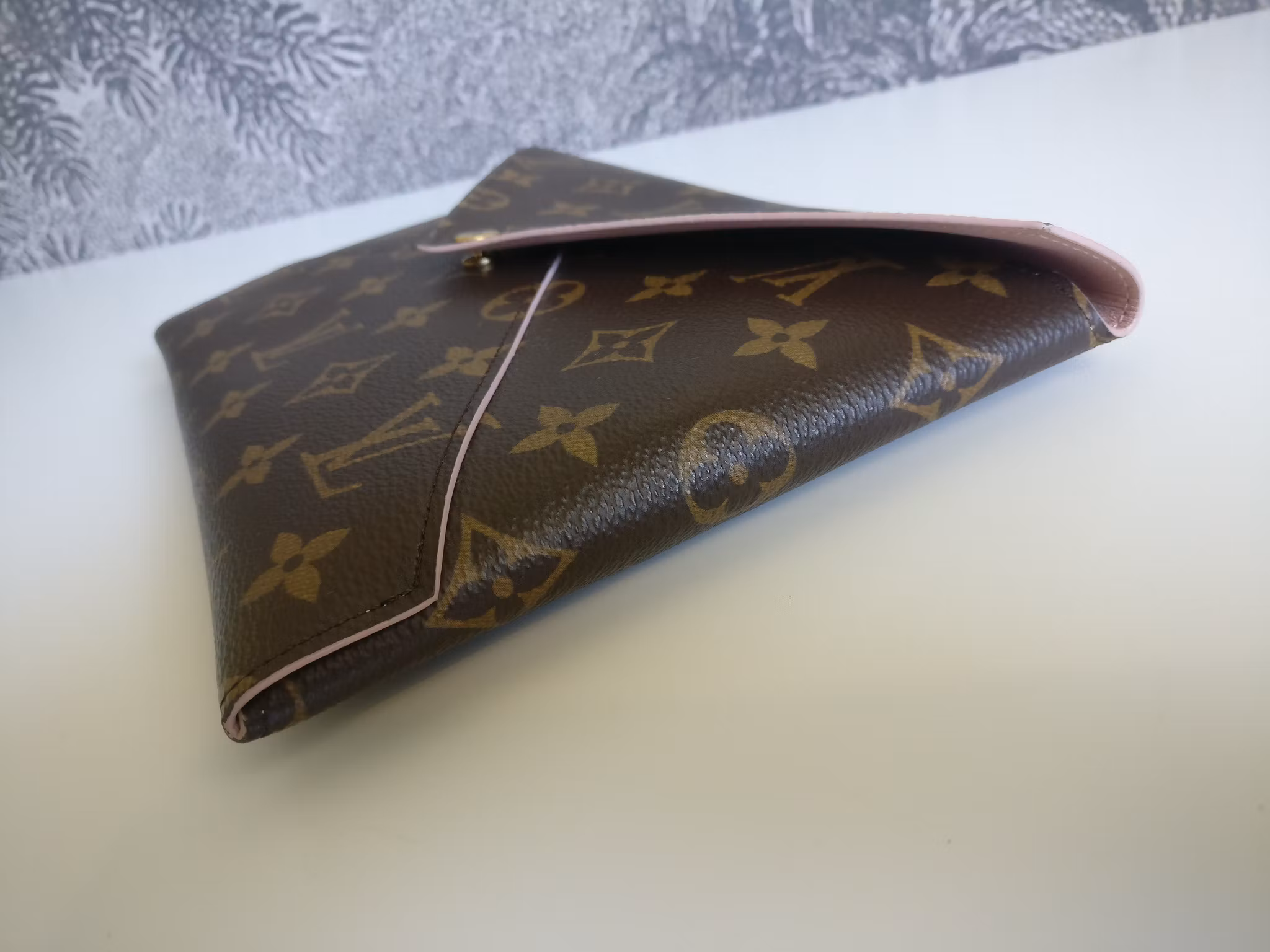 Louis Vuitton Kirigami L