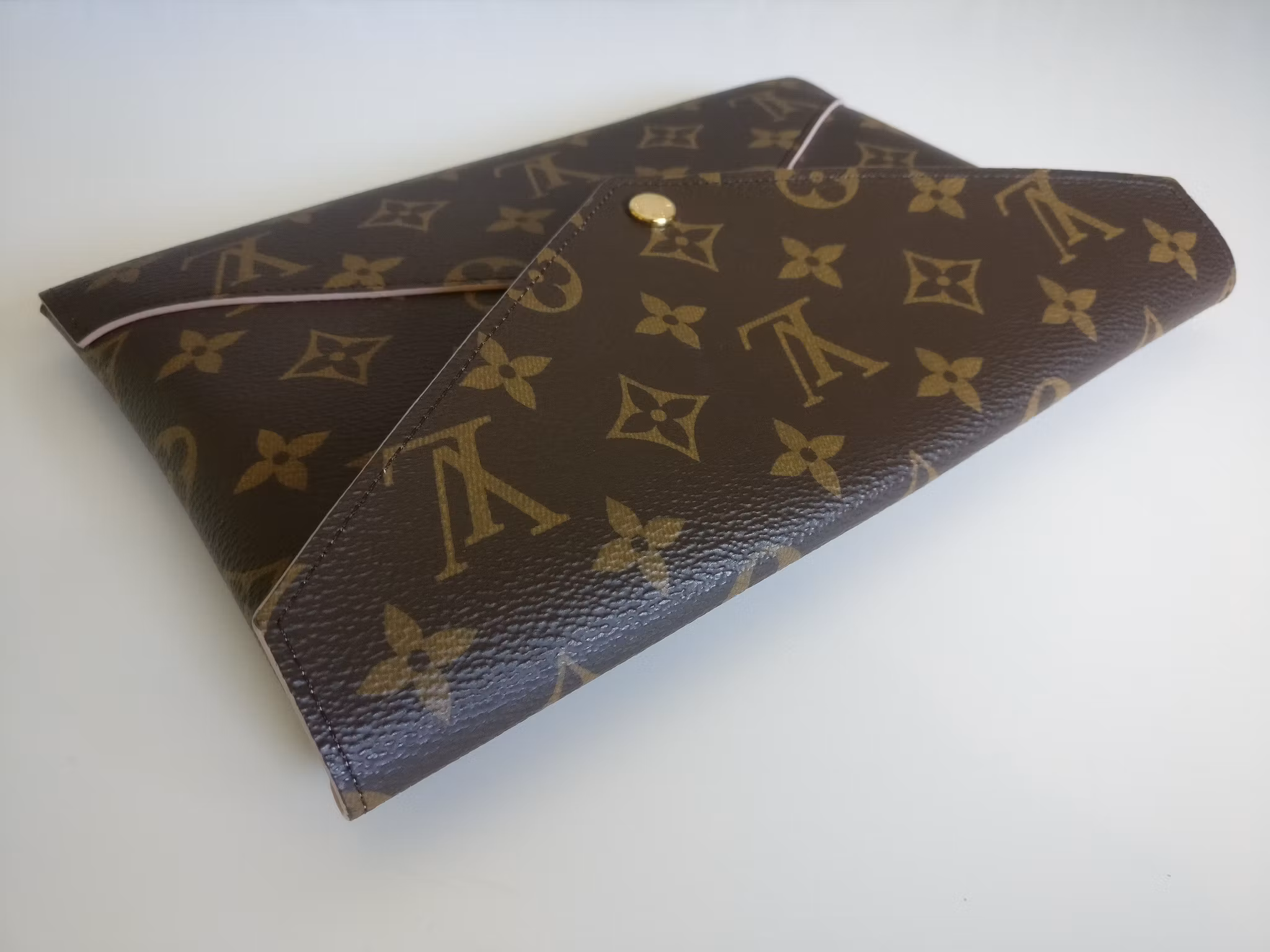 Louis Vuitton Kirigami L