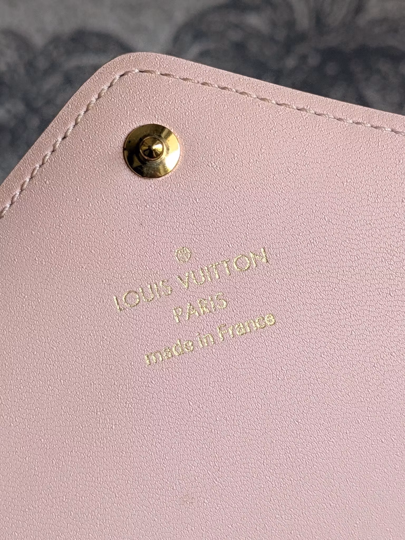 Louis Vuitton Kirigami L