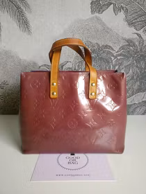 Louis Vuitton Reade PM