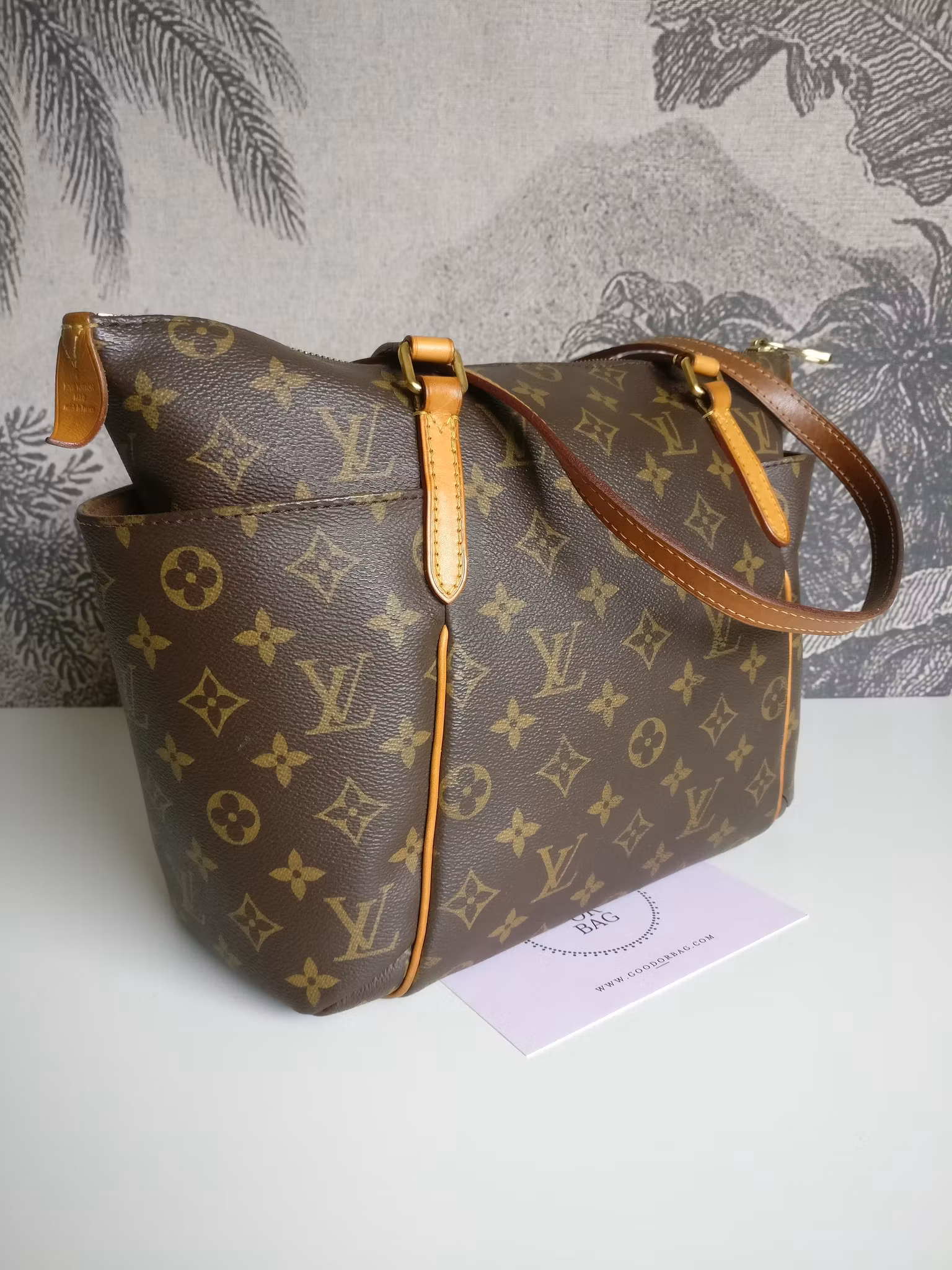 Louis Vuitton Totally PM