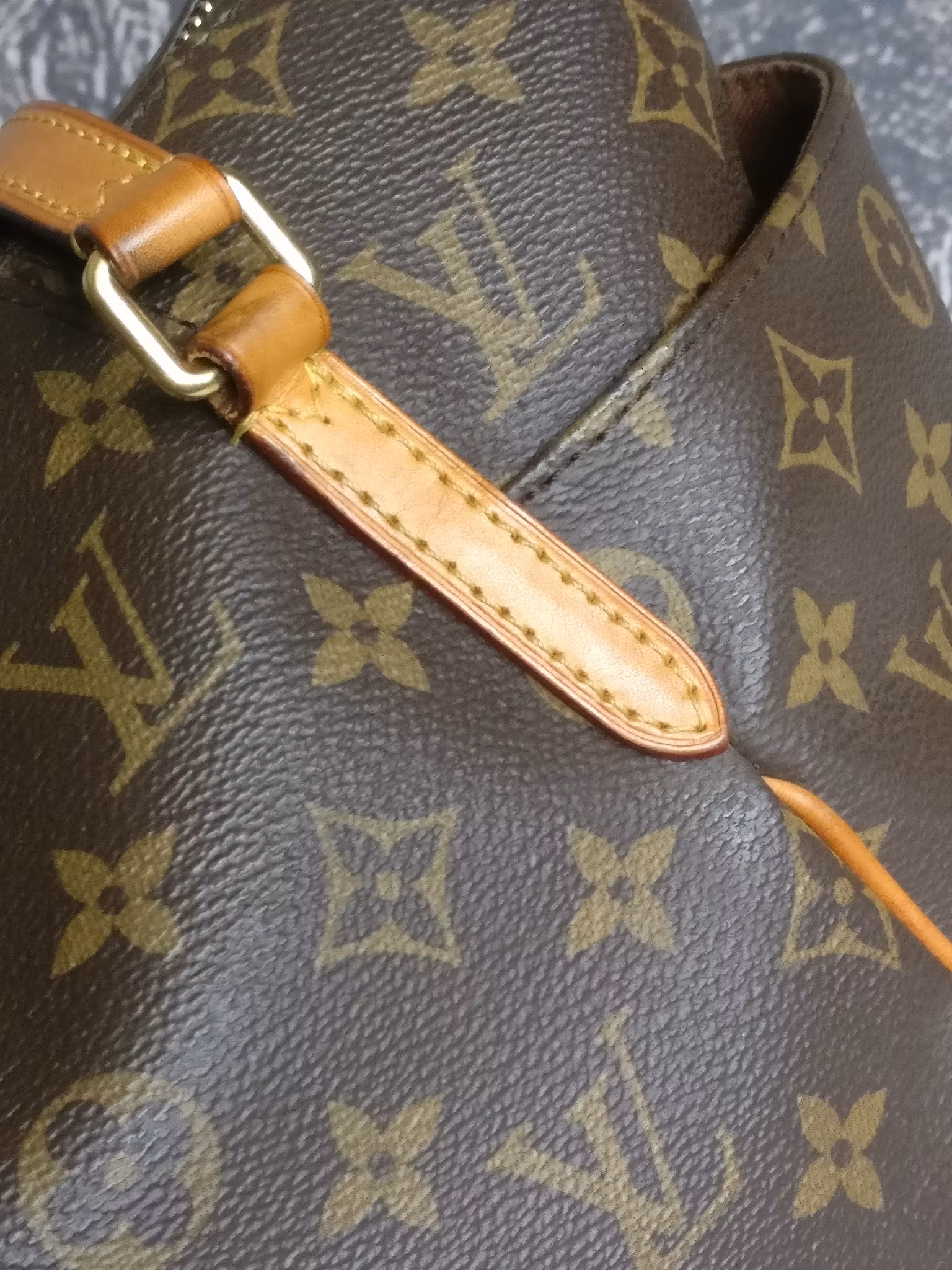 Louis Vuitton Totally PM