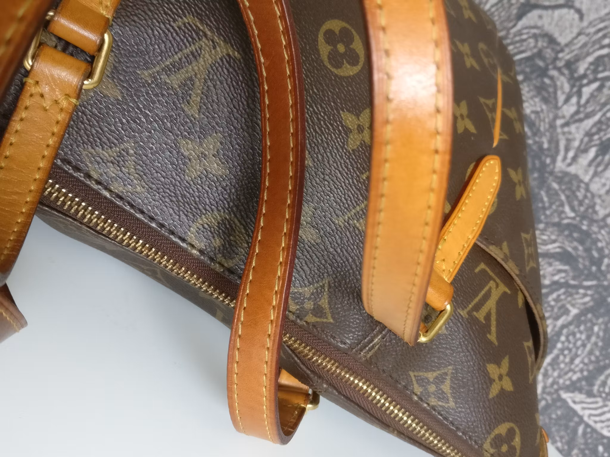 Louis Vuitton Totally PM