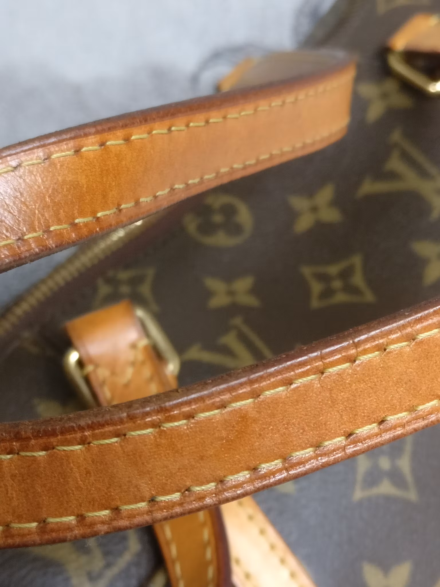 Louis Vuitton Totally PM