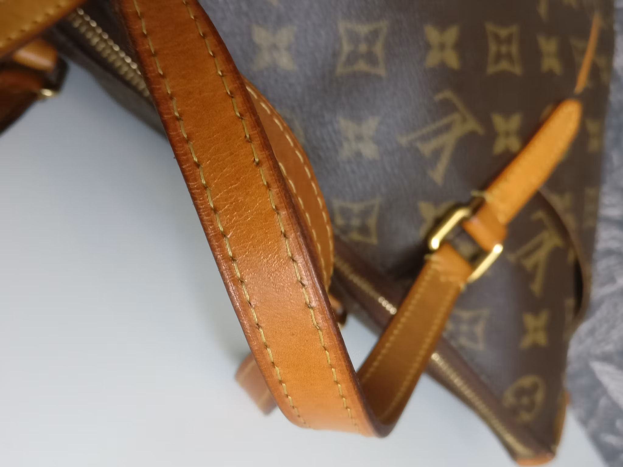 Louis Vuitton Totally PM