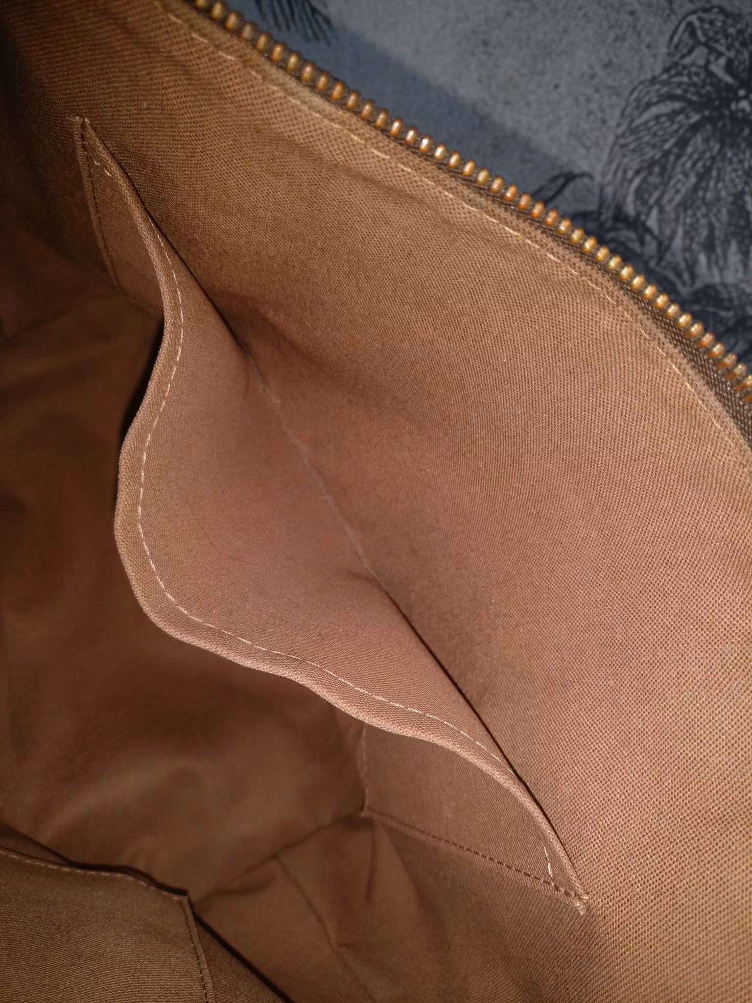 Louis Vuitton Totally PM