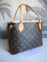Louis Vuitton Neverfull PM