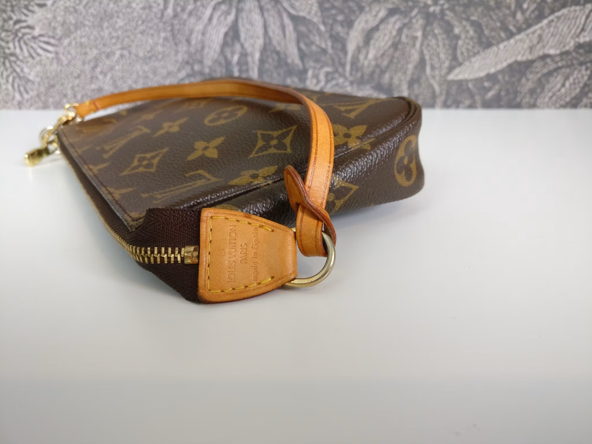 Louis Vuitton Pochette Accessoires