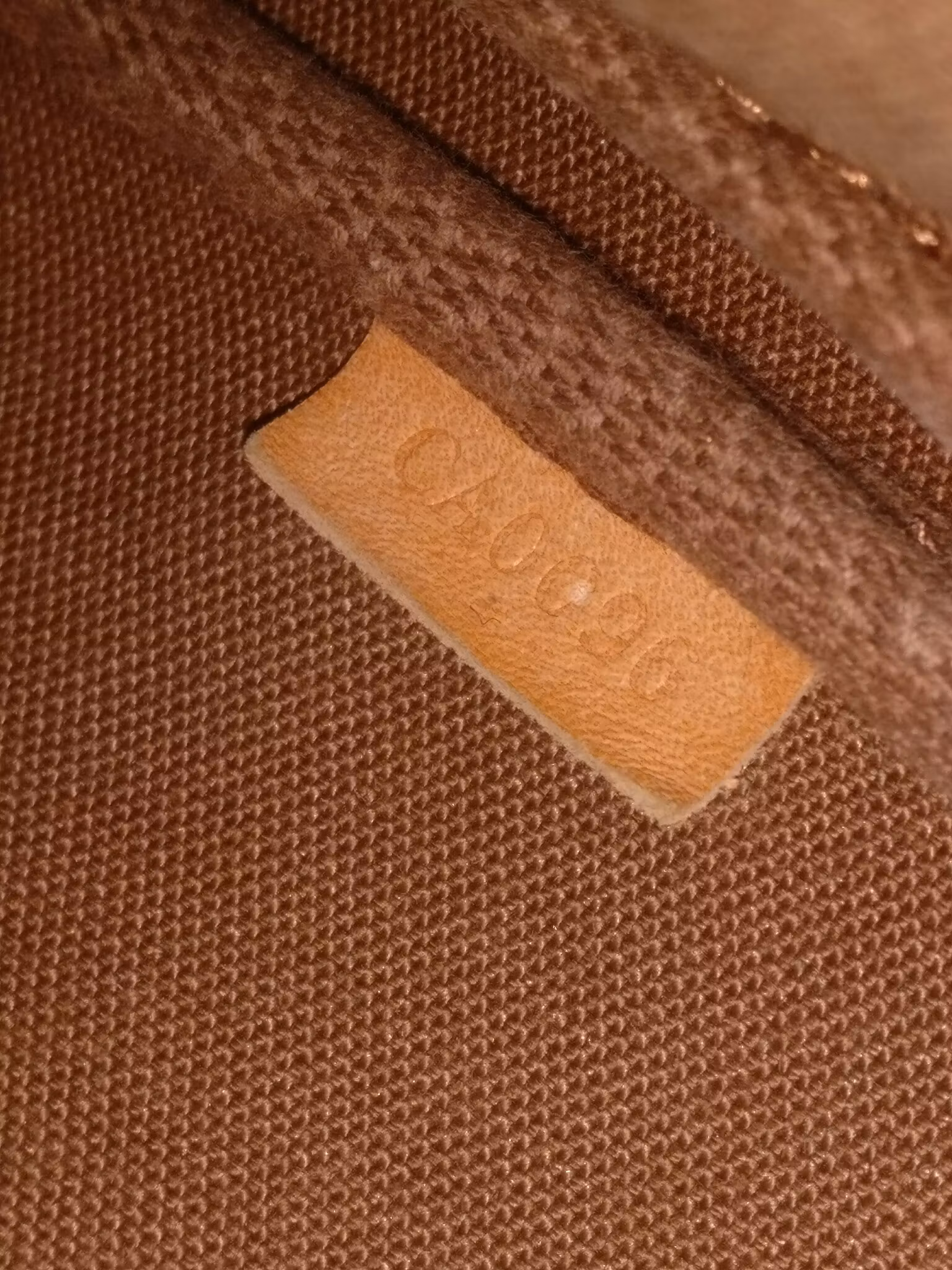 Louis Vuitton Pochette Accessoires