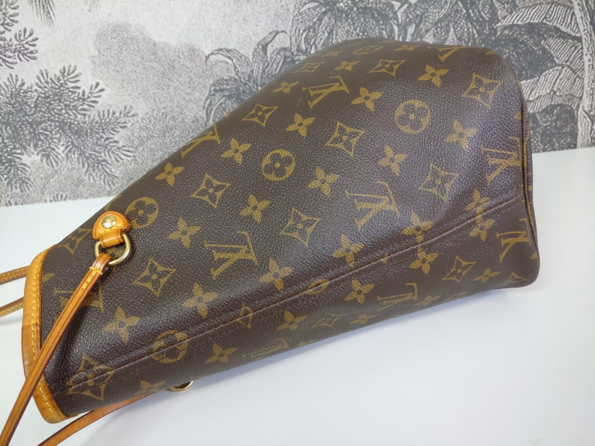 Louis Vuitton Neverfull MM
