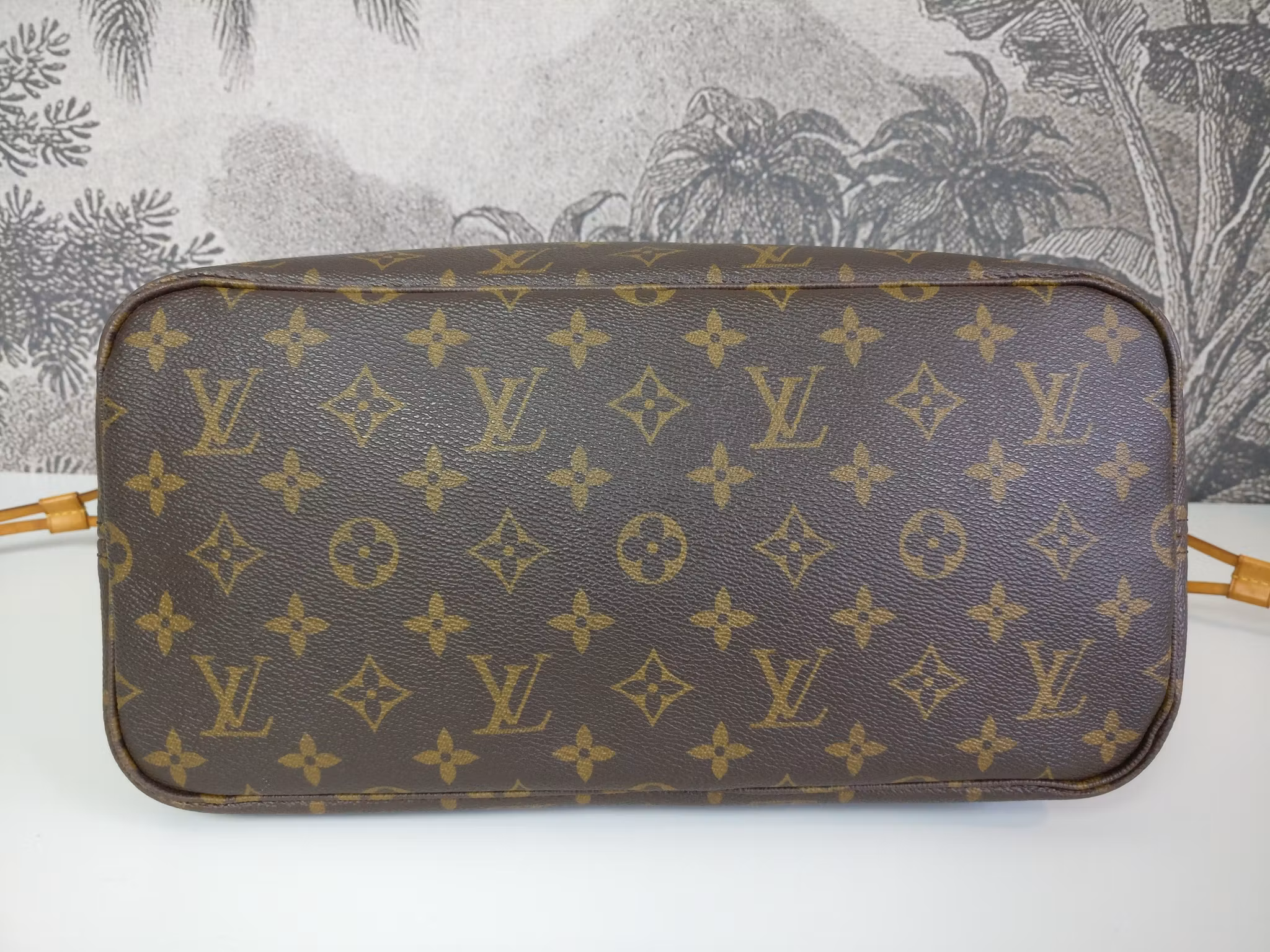 Louis Vuitton Neverfull MM