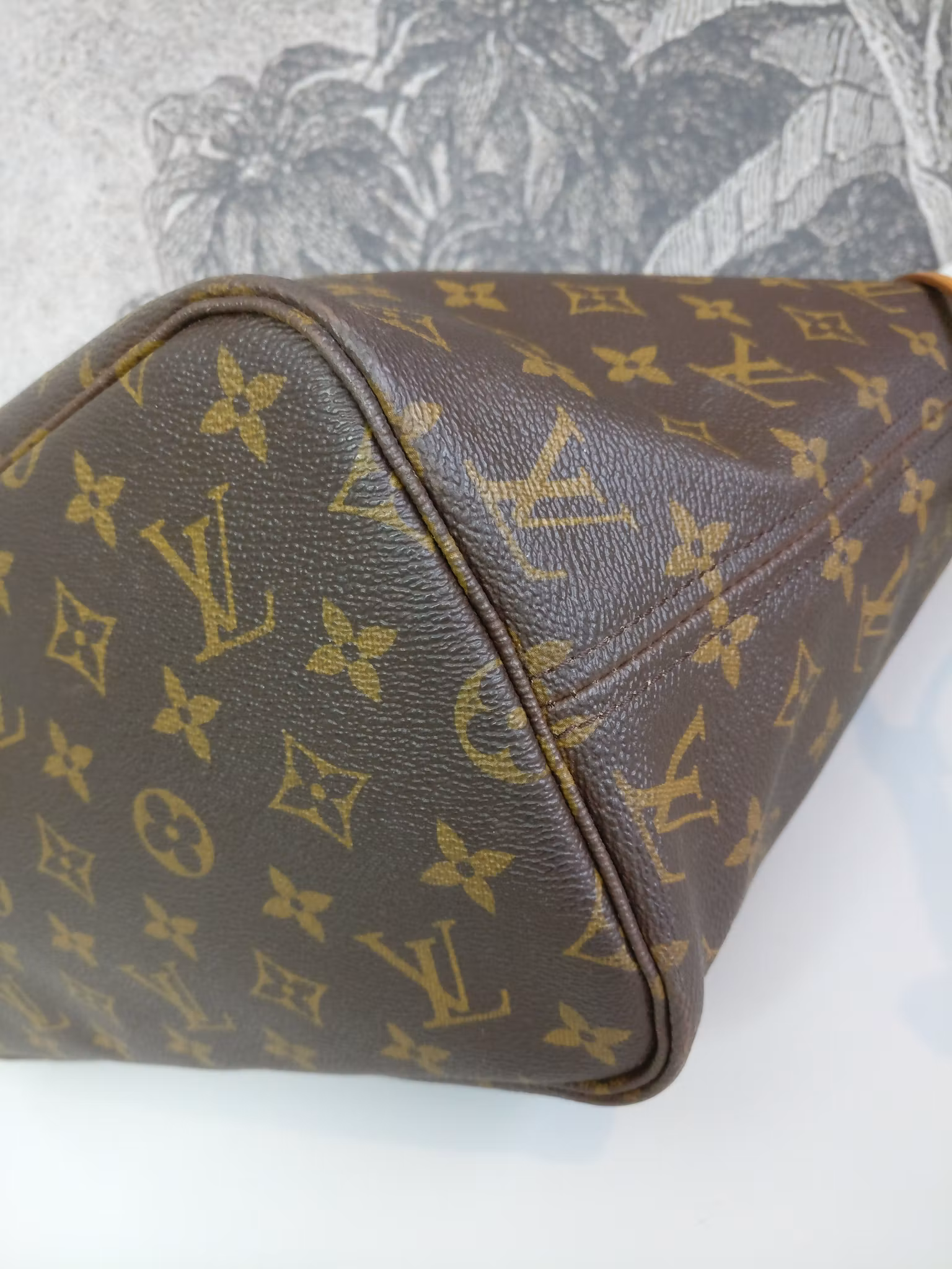 Louis Vuitton Neverfull MM