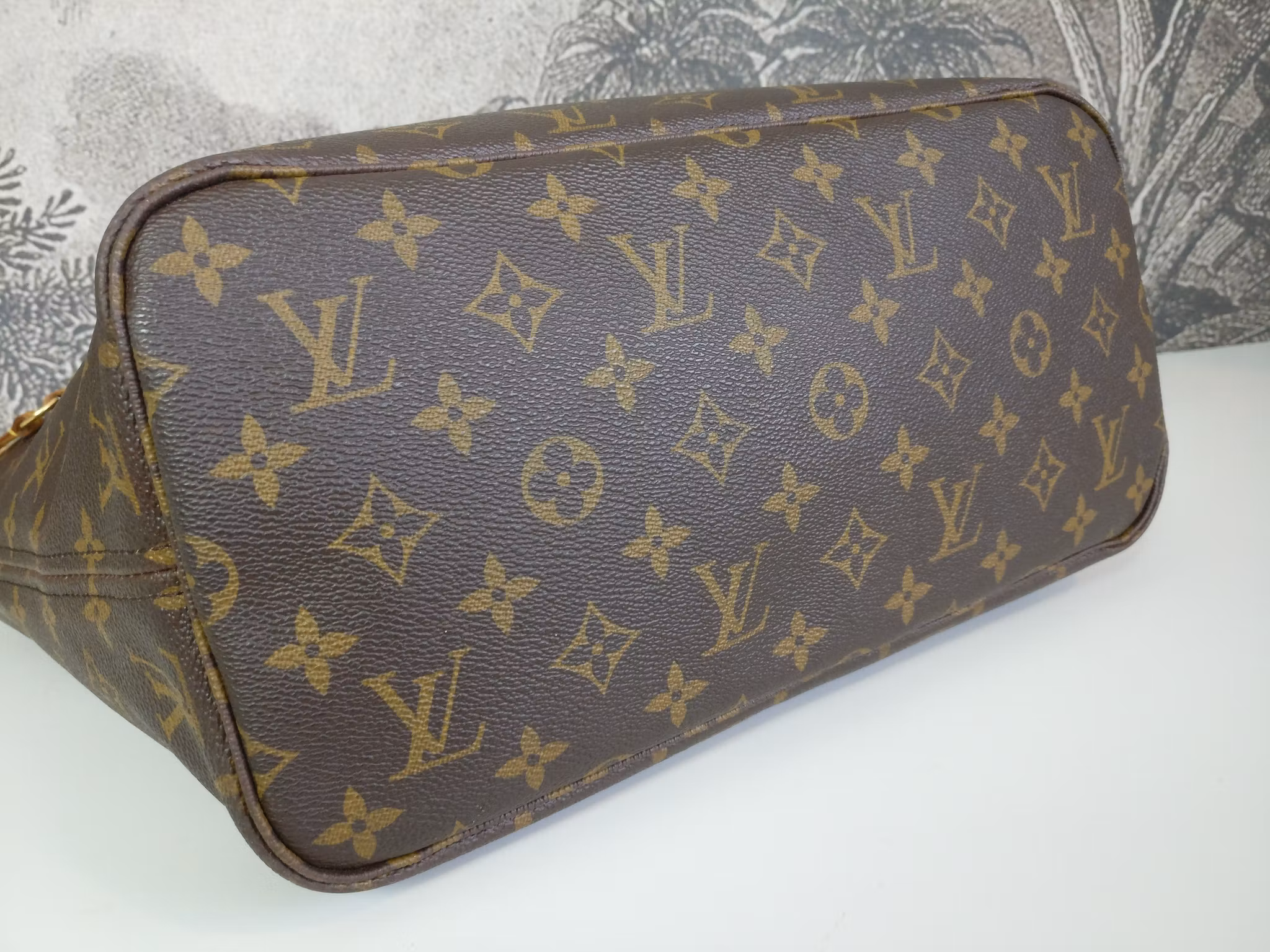 Louis Vuitton Neverfull MM