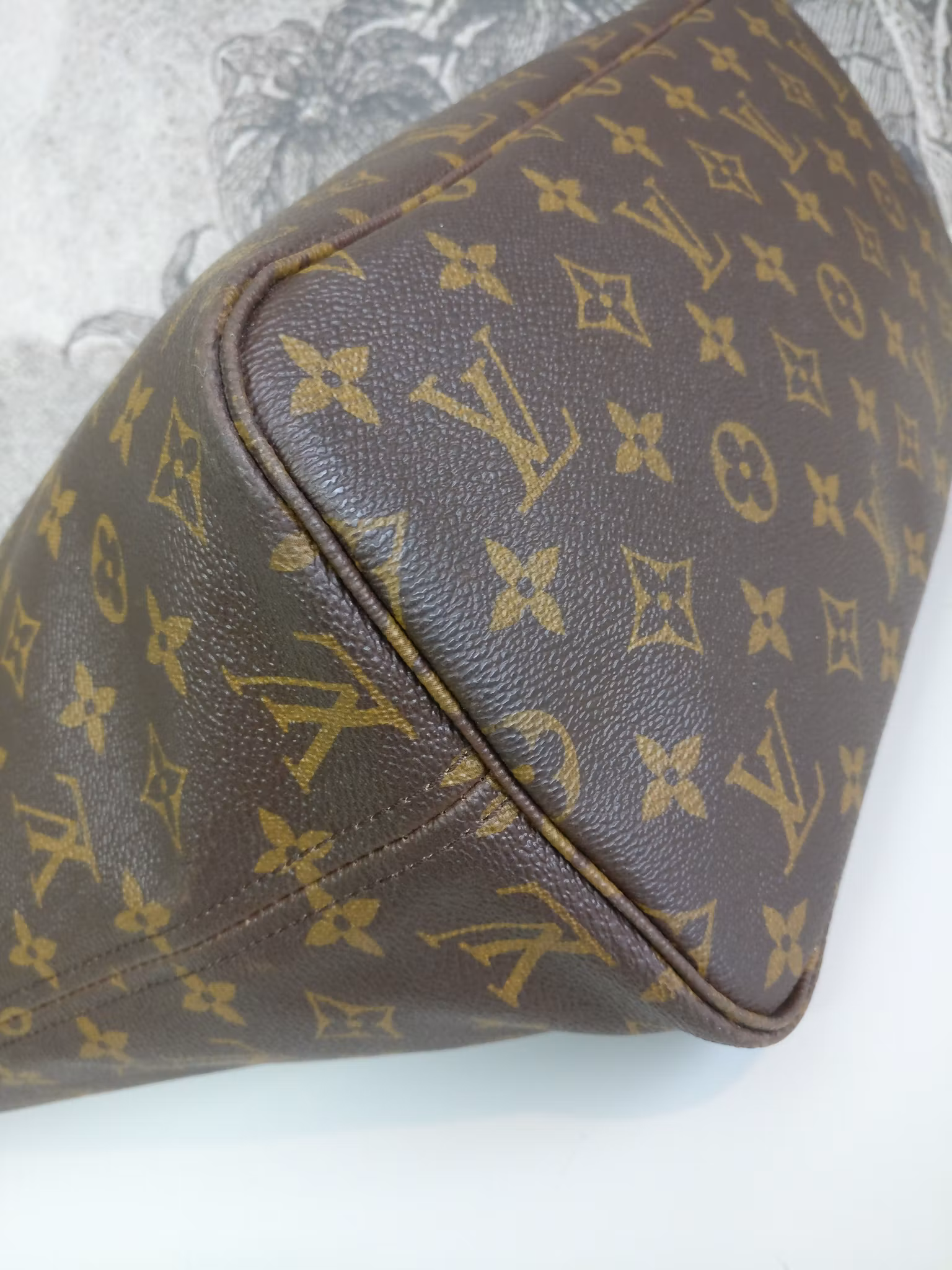 Louis Vuitton Neverfull MM