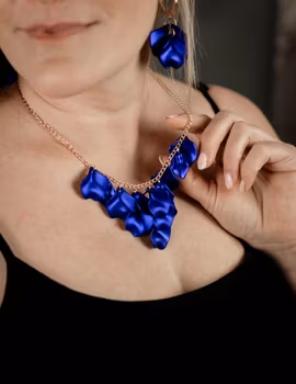Halsband Midnight Drops - Metallic blue