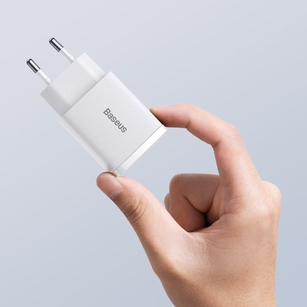 Baseus Compact Snabb USB / USB Typ C Laddare 20W 3A Strömförsörjning Snabbladdning 3.0 vit bild