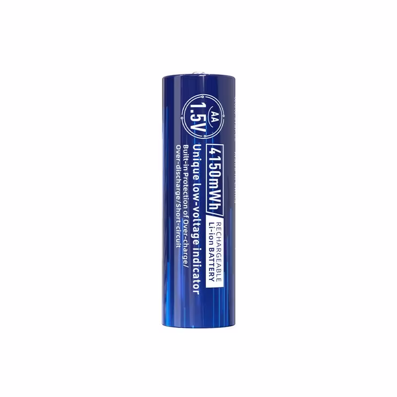 4x Xtar R6 / AA 1,5V Li-ion 2500mAh batteri med skydd