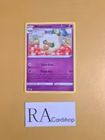 Alcremie Rare 081/185 Vivid Voltage Pokemon