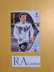 Mesut Özil #167 Adrenalyn XL FIFA World Cup Russia
