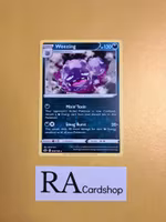 Weezing Rare 095/198 Chilling Reign Pokemon