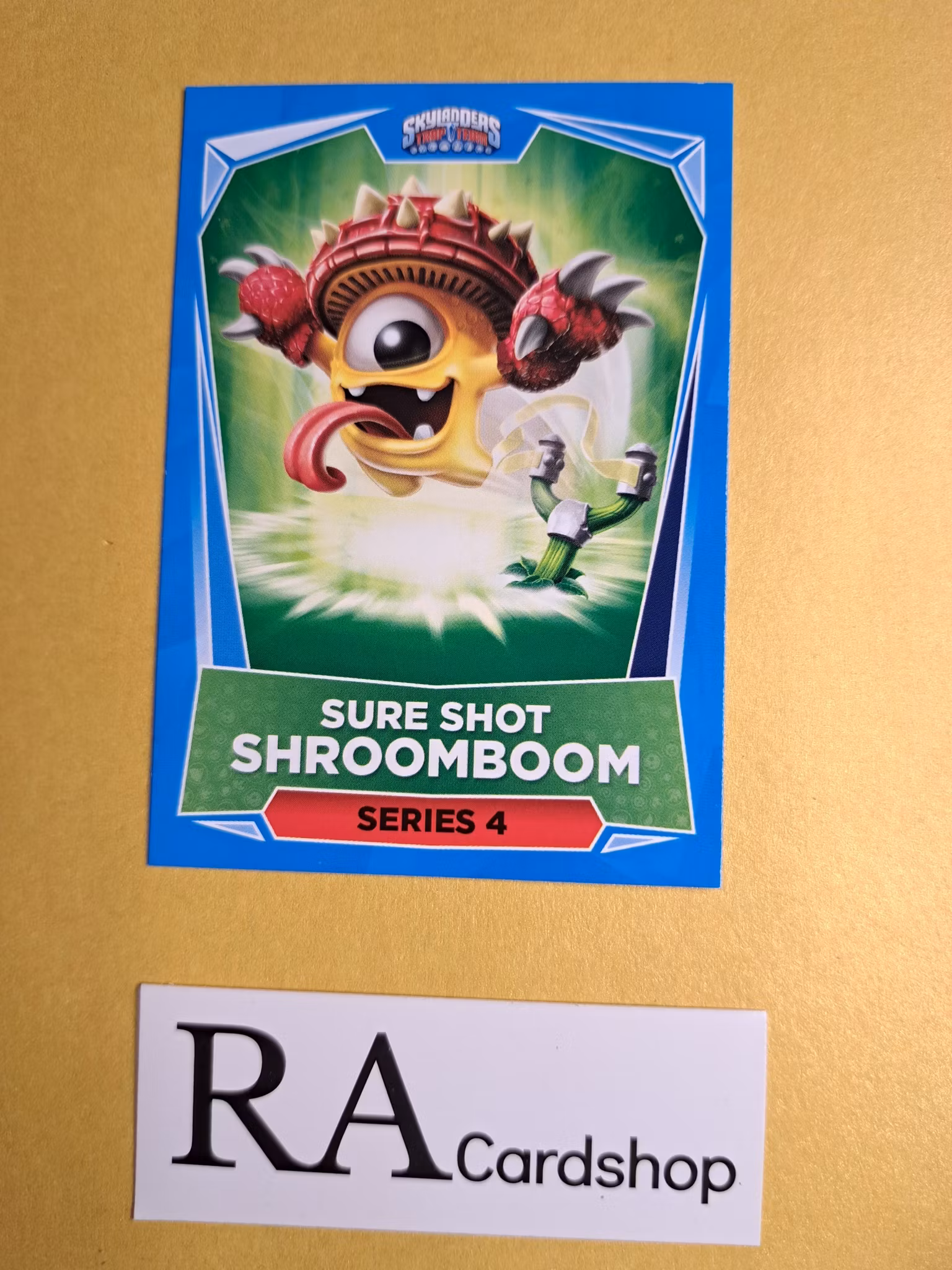 Sure Shot Shroomboom #40 Series 4 Skylanders Trap Team Topps