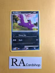 Stunky Common 76/100 Majestic Dawn Pokemon