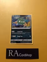 Trubbish Common 110/185 Vivid Voltage Pokemon