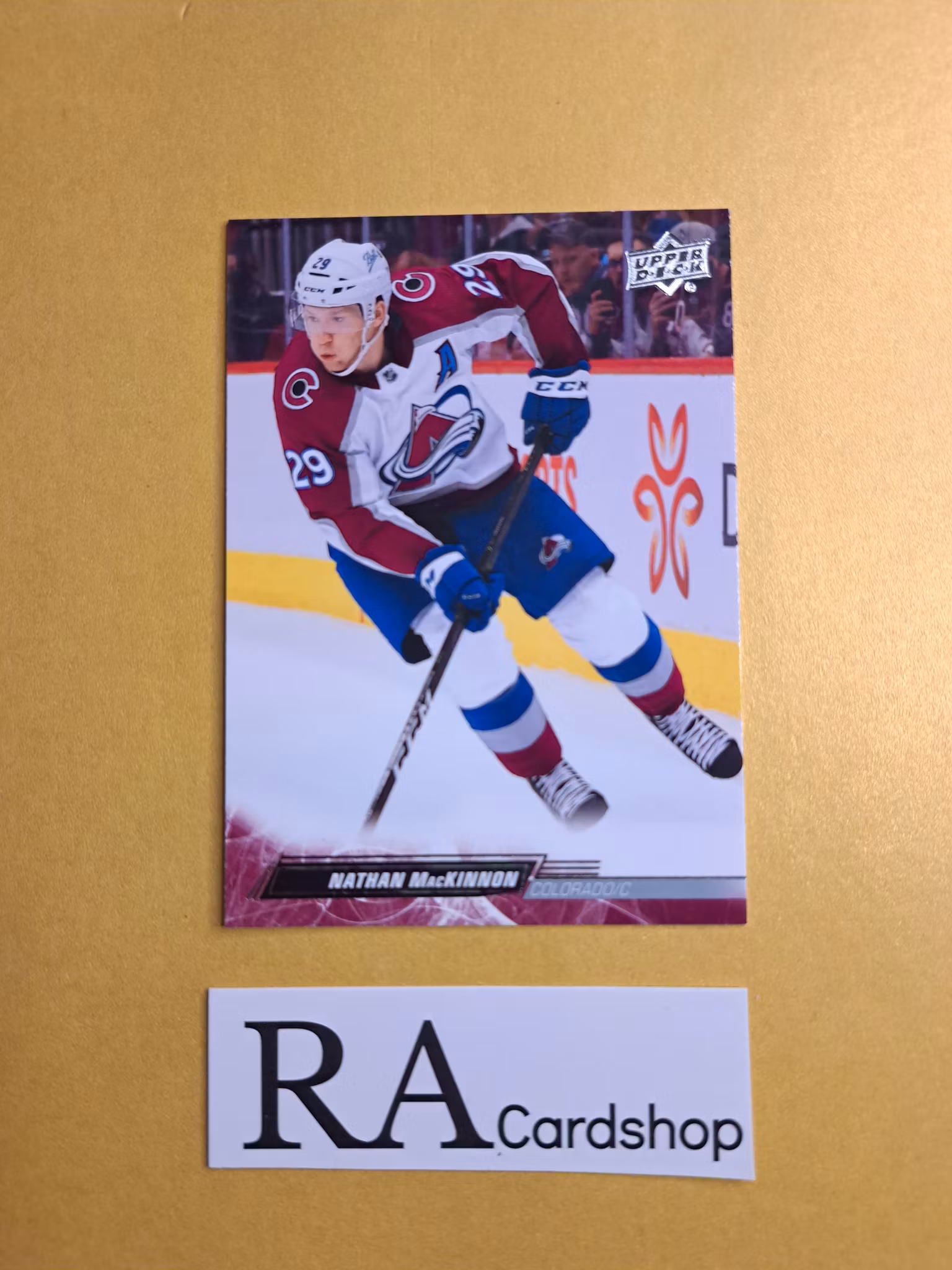 #297 Nathan MacKinnin 2022-23 Upper Deck Series 2 Hockey