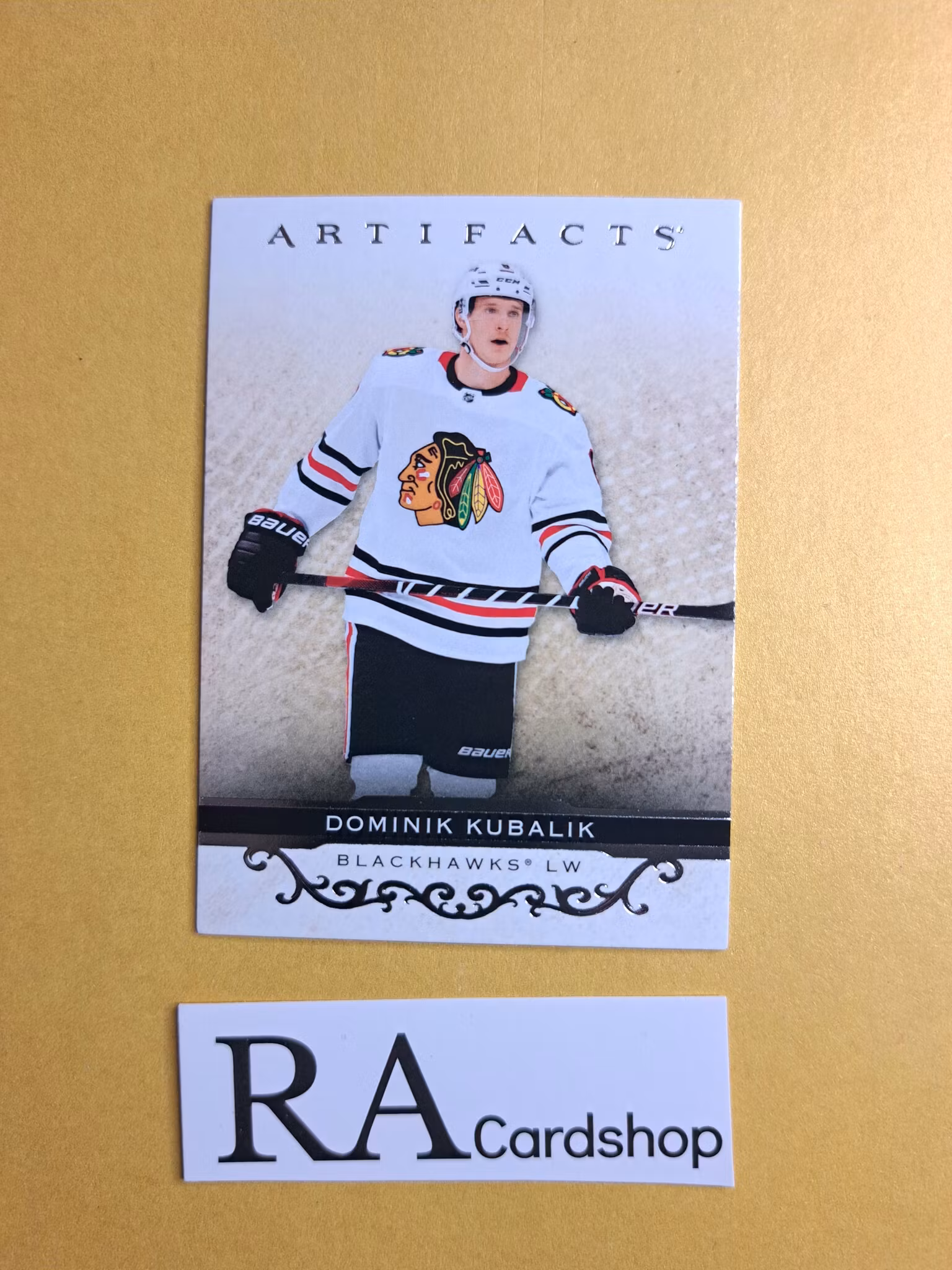 #15 Dominik Kubalik 2021-22 Artifacts Hockey