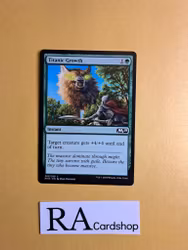 Titanic Growth Common 205/280 Core 2019 (M19) Magic the Gathering