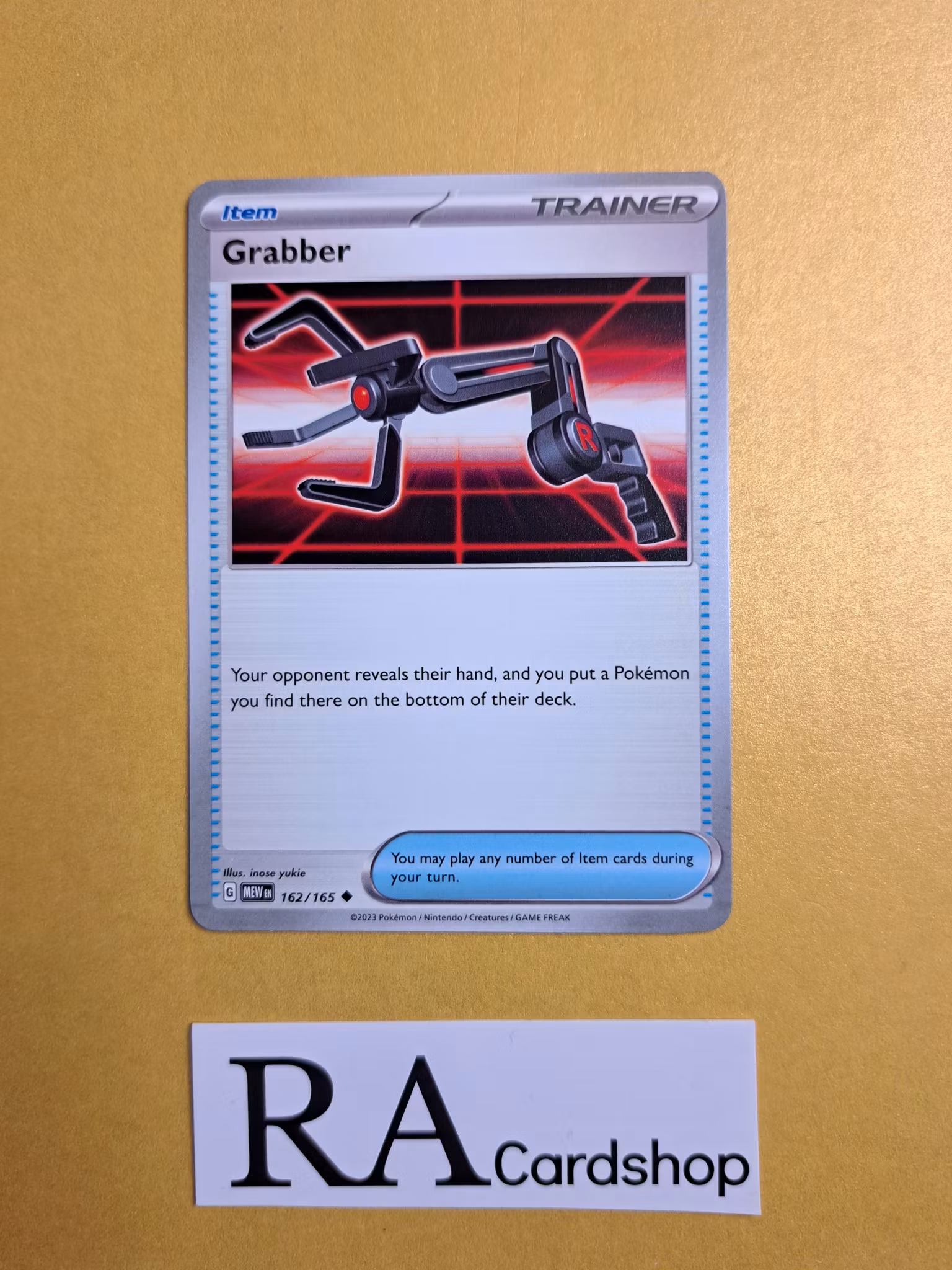 Grabber Uncommon 162/165 Pokemon 151