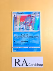 Weavile Holo Rare 031/198 Chilling Reign Pokemon