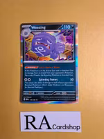Weezing Holo Rare 110/165 Pokemon 151