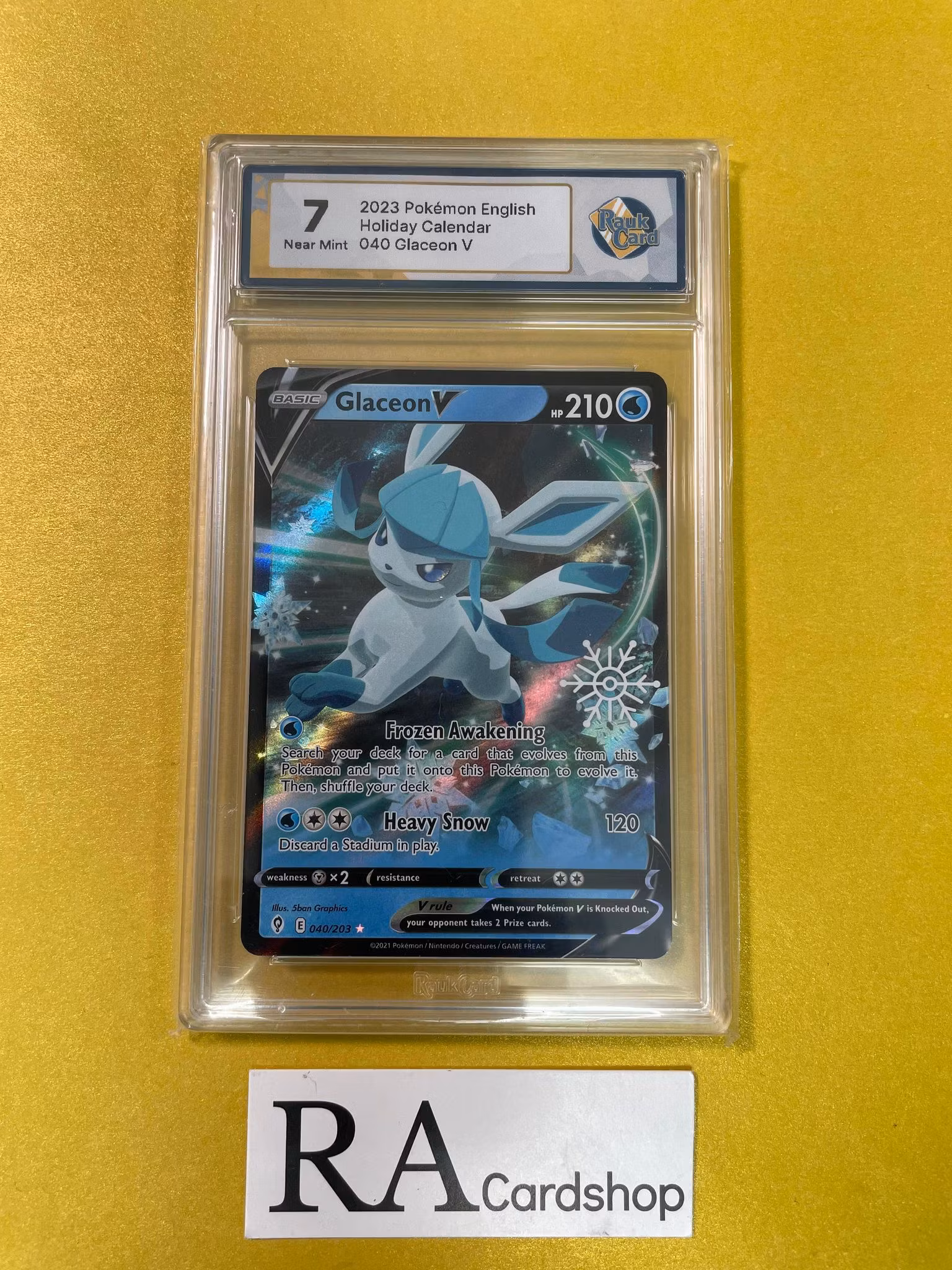 Glaceon 040/203 Holiday Calendar Graderad 7 Rauk Card Pokemon