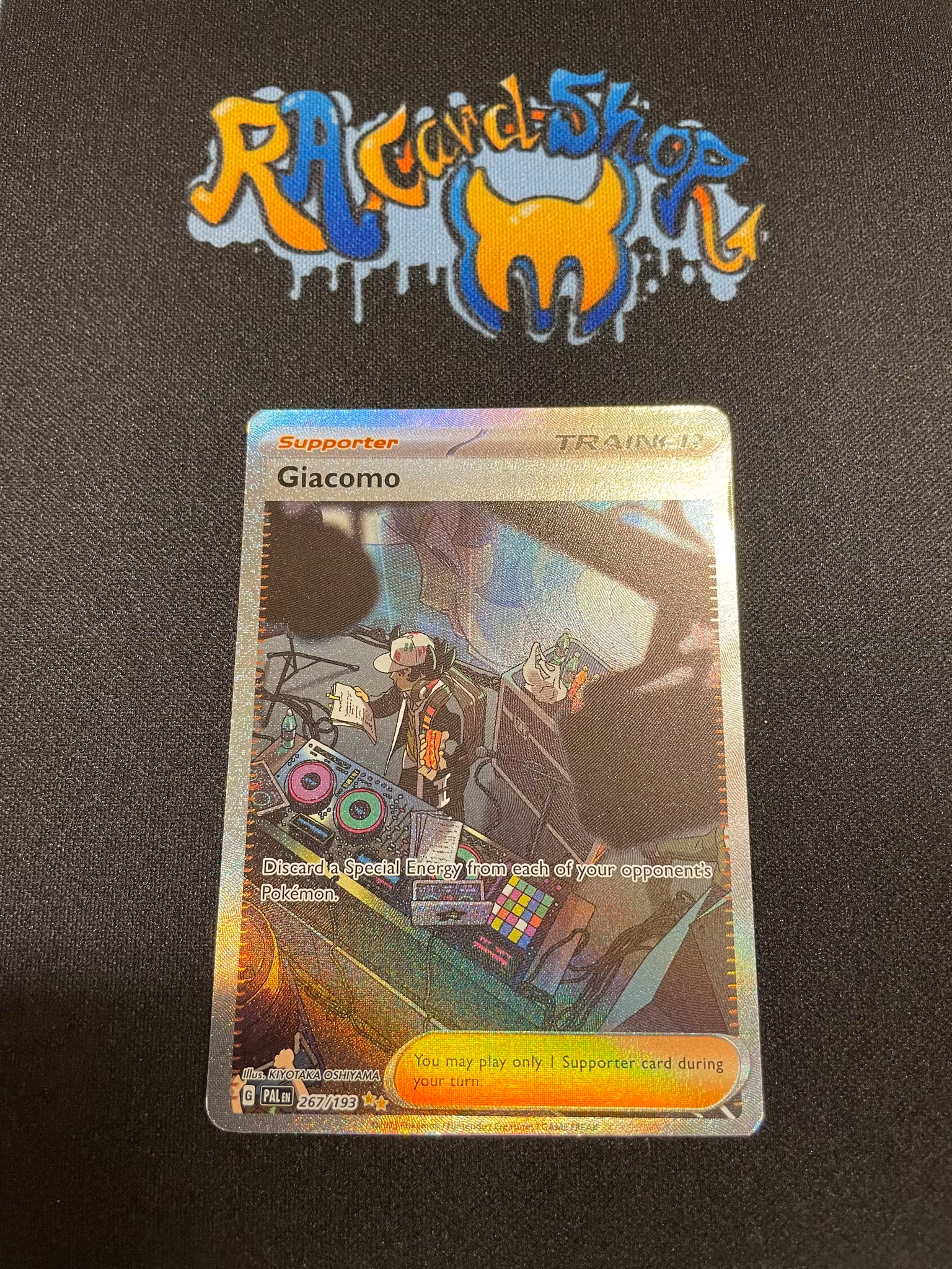 Giacomo Special Illustration Rare 267/193 Paldea Evolved Pokemon