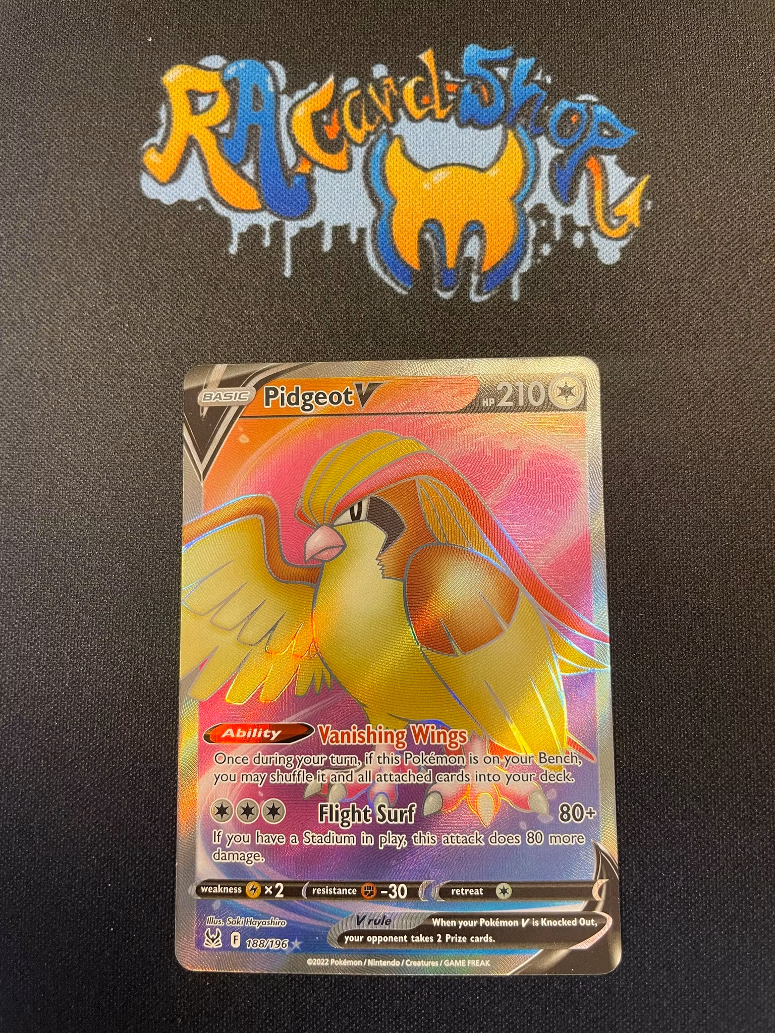 Pidgeot Ultra Rare 188/196 Lost Origin Pokemon