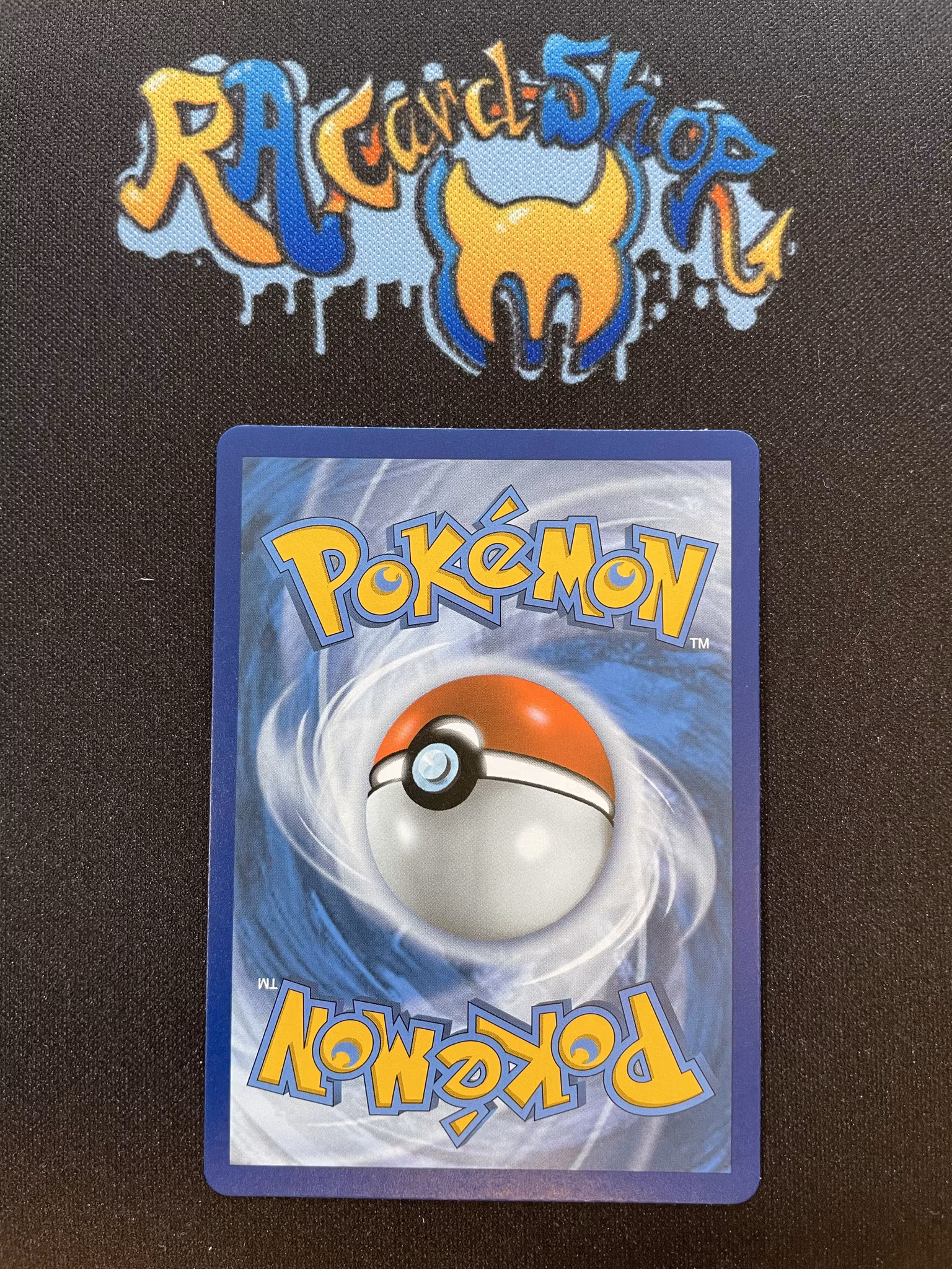 Umbreon Ultra Rare 094/203 Evolving Skies Pokemon