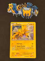 Zapdos Cracked Ice Holo 23/108 Roaring Skies Pokemon